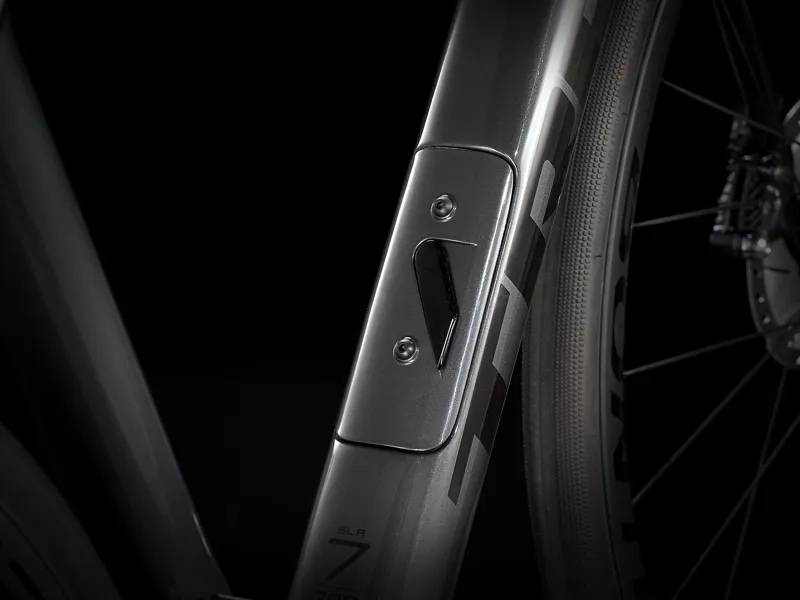 Trek Domane SLR 7 Disc Carbon Road Bike 2021 in Black-3